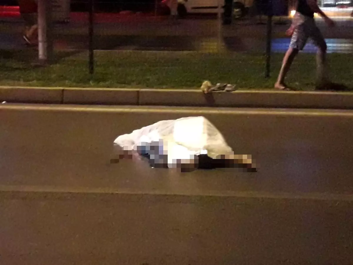 Motosikletin çarptığı Rus turist olay yerinde yaşamını yitirdi