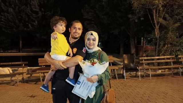 orman yanginlarindan donen itfaiyeciler ailel 10 14322732 o