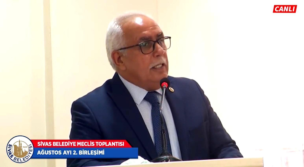 Sivas Belediyesi Meclisinde istifa - Vimarsana News