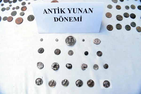 'Anadolu' operasyonunda Atina Dekadrach sikkesi de ele geçirildi
