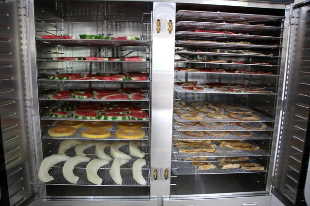 Devletten destek aldı, karpuzdan cips yapıp dünyaya pazarlamaya başladı Devletten destek aldı, karpuzdan cips yapıp dünyaya pazarlamaya başladı