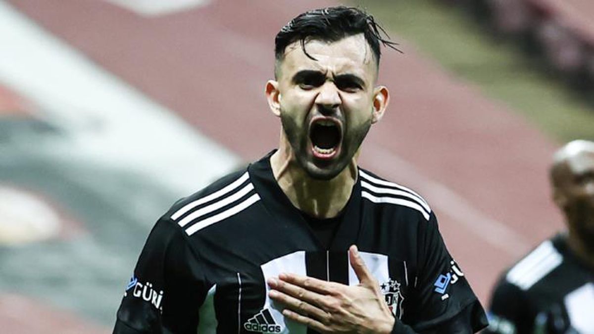 Ghezzal'ı kadrosuna katan Beşiktaş'tan Galatasaray'a olay gönderme: O nereye gideceğini bilir