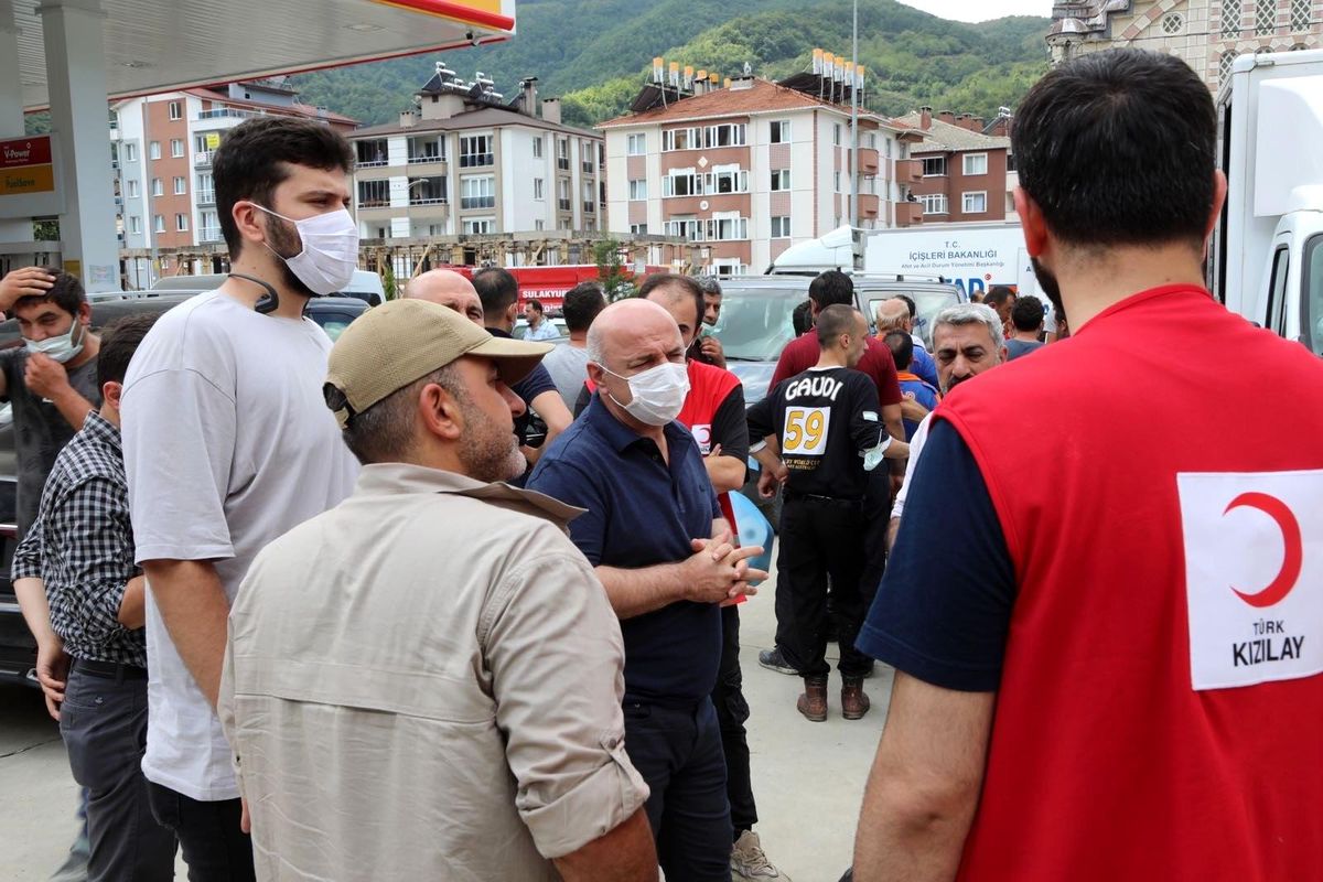 Darıca'dan deprem bölgesine yardım eli uzandı
