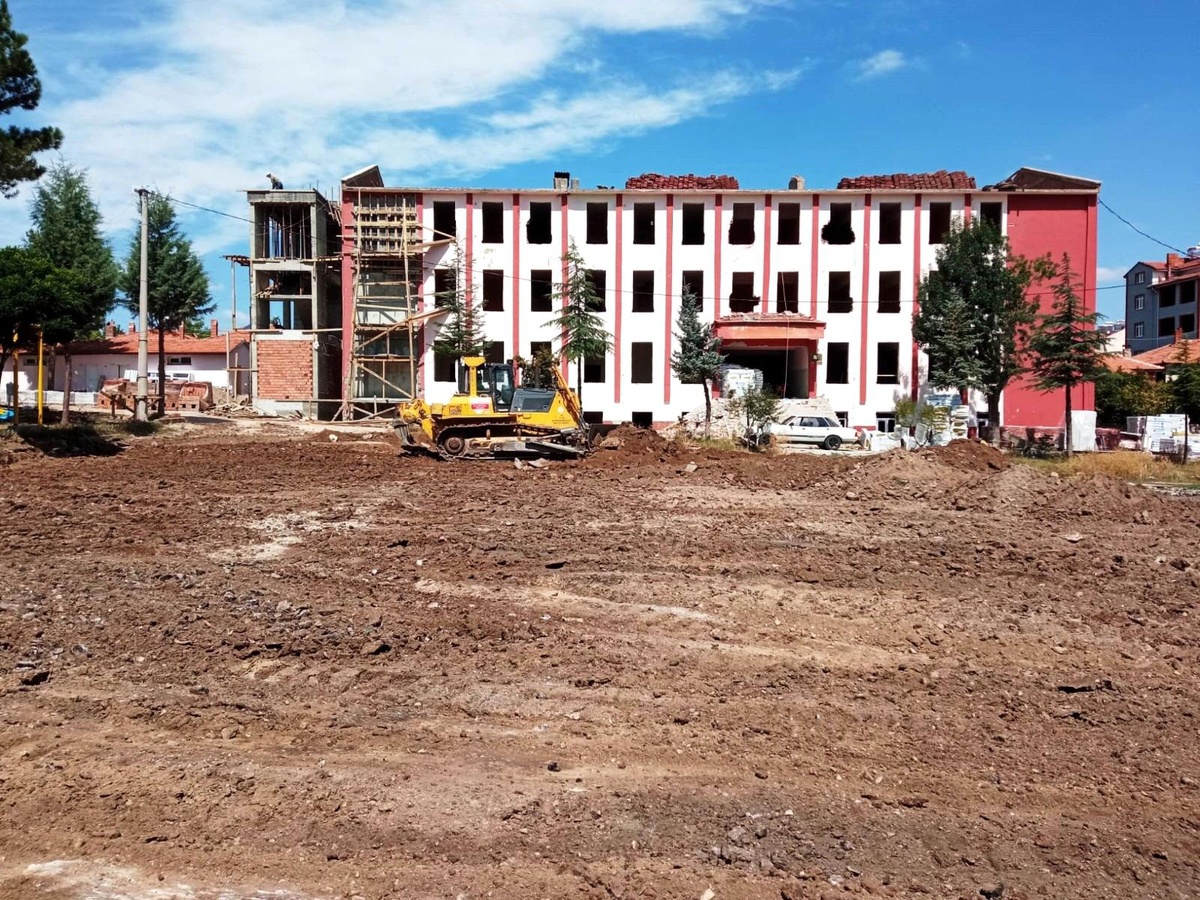 Hisarcık Belediyesi'nden eğitime destek - Vimarsana News