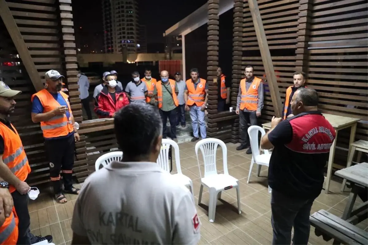 Son dakika haber! Kartal Belediyesi'nden sel mağdurlarına yardım eli