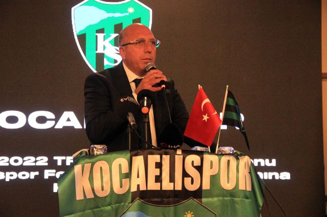 kocaelispor un yeni sezon formasi tanitildi 15 14330091 o