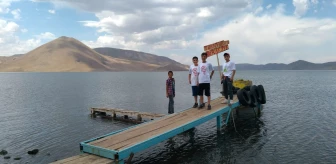 Türkiye'nin cennet merkezi Balık Gölü'nde öğrenciler izci kampı kurdu