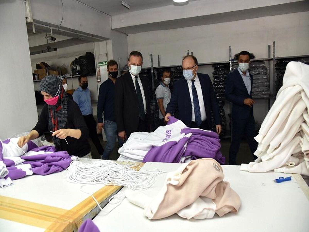 Vali Mustafa Tutulmaz, Aksoy Tekstil Fabrikasını Ziyaret Etti