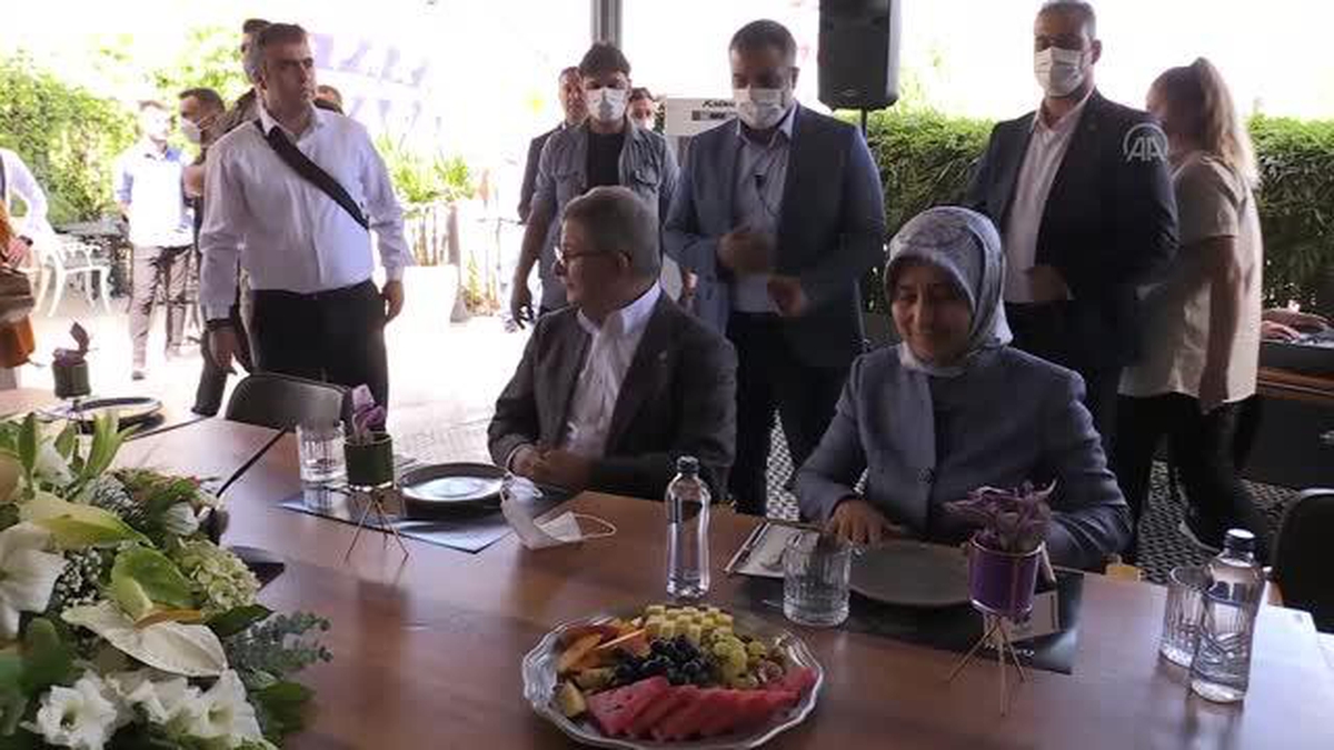Gelecek Partisi Genel Başkanı Davutoğlu, Bursa'da düzenlenen "Kadınlar İçin Gelecek Toplantısı"nda konuştu Açıklaması - Vimarsana News