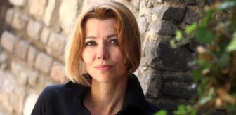 Ünlü yazar Elif Şafak biseksüel olduğunu açıkladı