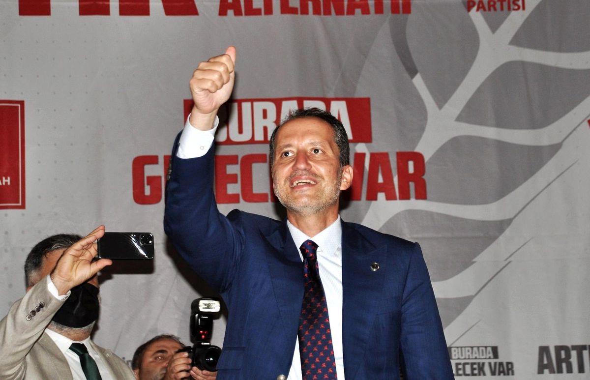 Fatih Erbakan: 'Üreten ve ihraç eden Türkiye'yi hayata geçireceğiz'