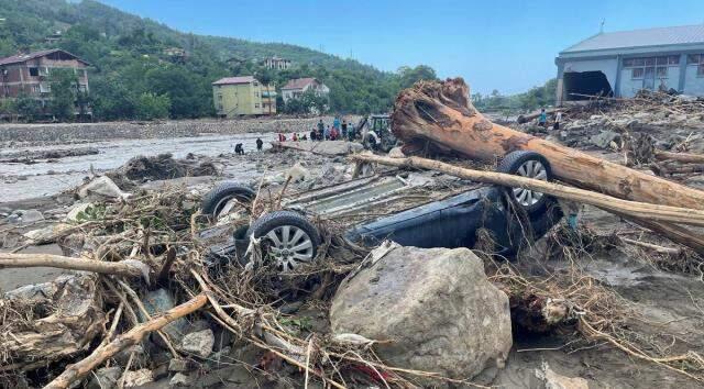 Haiti açıklarında meydana gelen sarsıntıda meyyit sayısı 304'e yükseldi