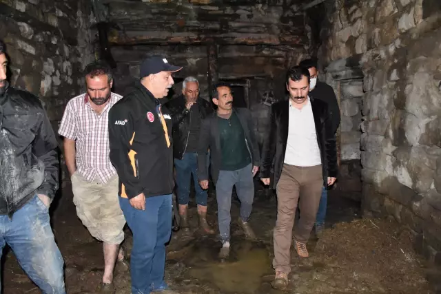 Son dakika... Sarıkamış ilçesindeki selde ilk belirlemelere göre 40 ev ile 6 araç hasar gördü