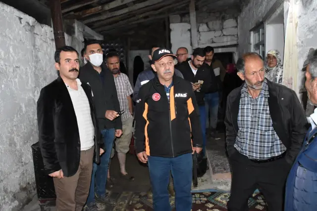 Son dakika... Sarıkamış ilçesindeki selde ilk belirlemelere göre 40 ev ile 6 araç hasar gördü