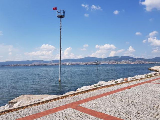 marmara depreminde golcuk te binalarin hasar 6 14332047 o