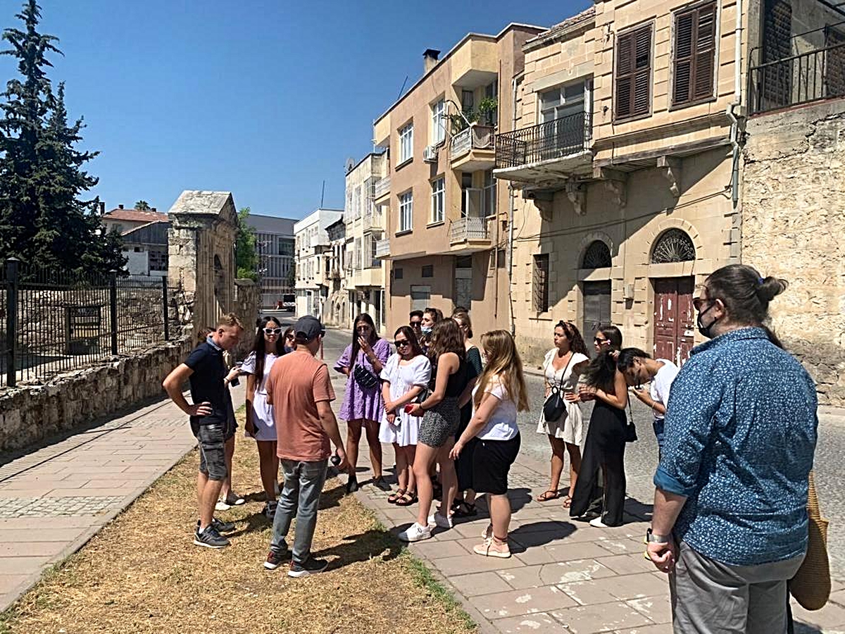 Mezitli Belediyesinin misafir öğrencileri Tarsus'u gezdi - Vimarsana News
