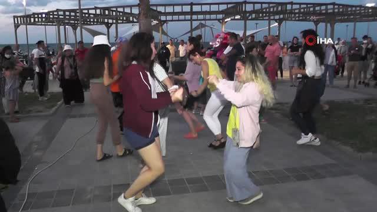 Önce dans ettiler sonra kan verdiler - Vimarsana News