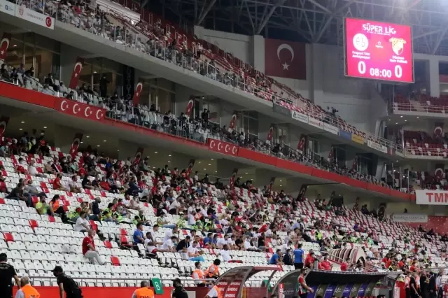 Süper Lig: FT Antalyaspor: 1- Göztepe: 1 (Maç sonucu)