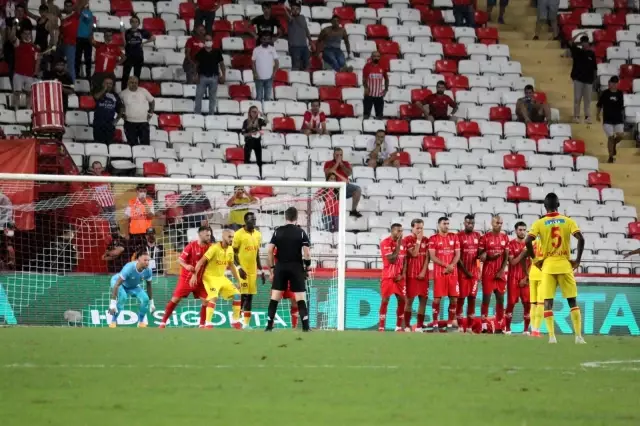 Süper Lig: FT Antalyaspor: 1- Göztepe: 1 (Maç sonucu)