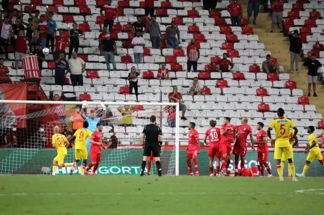 Süper Lig: FT Antalyaspor: 1- Göztepe: 1 (Maç sonucu)