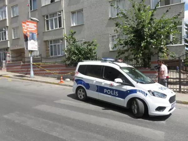 İstanbul'un göbeğinde silahlı saldırdı! Tartıştığı baldızını bacağından vurdu