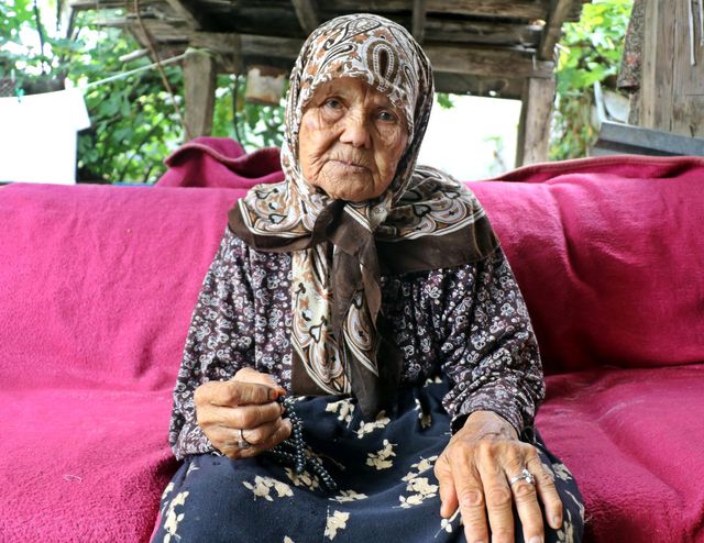 90 yasinda yuzunde tarihin izlerini tasiyor 2 14334394 o