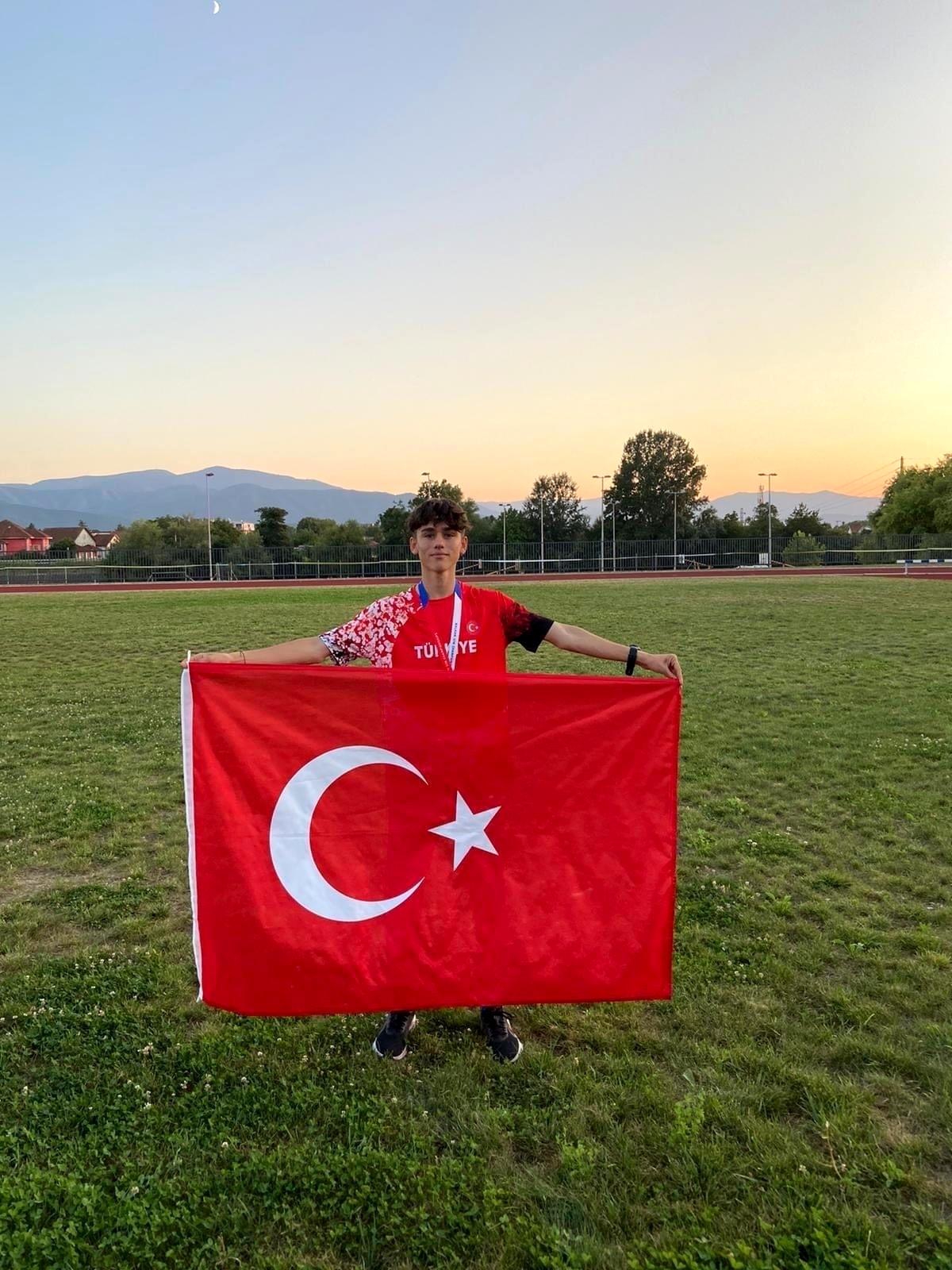 Bahri Doğru Balkan üçüncüsü oldu - Vimarsana News