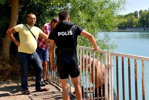 Baraj kapaklarının önünde yüzünce polisler harekete geçti
