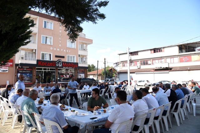 baskan ozlu esnafla istisarelerde bulundu 2 14334514 o