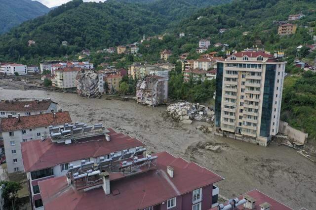 Batı Karadeniz'de felaketin boyutu giderek büyüyor! Can kaybı 66'ya ulaştı