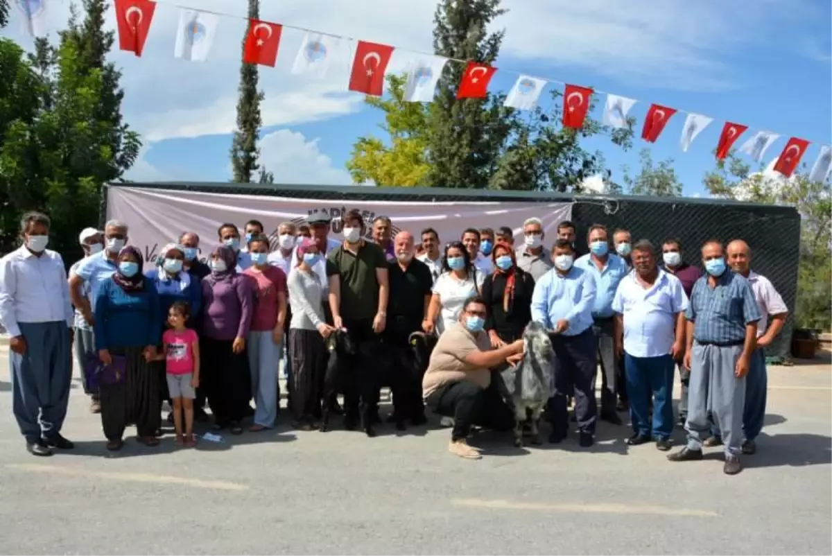 Büyükşehir'in 'Hadi Gel Köyümüze Destek Verelim Projesi' Kırsalın Yüzünü Güldürüyor