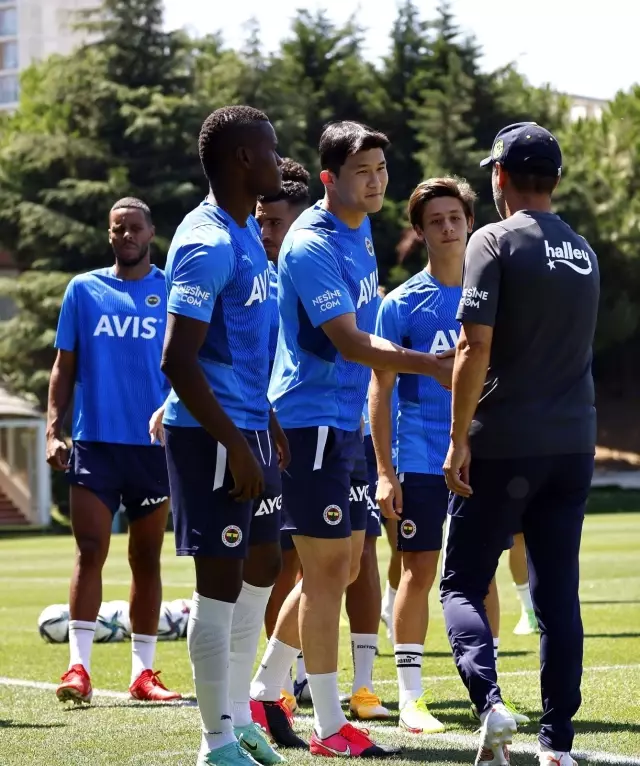 Fenerbahçe'de Helsinki maçı hazırlıkları başladı