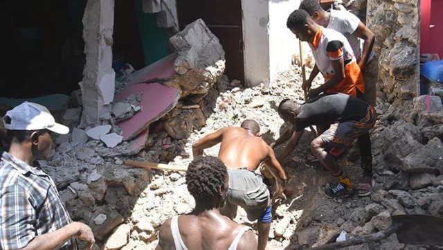 Haiti'deki zelzelede can kaybı sayısı bin 297'ye yükseldi