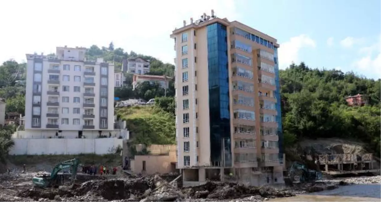 Son dakika haber... KASTAMONU'DA SEL FELAKETİNDE CAN KAYBI 60'A ÇIKTI
