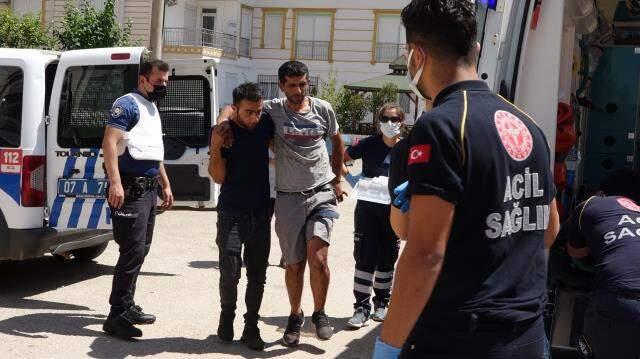 Kız arkadaşına sürpriz hazırlayan adam gürültüden rahatsız olan komşuyu vurdu Kız arkadaşına sürpriz hazırlayan adam gürültüden rahatsız olan komşuyu vurdu