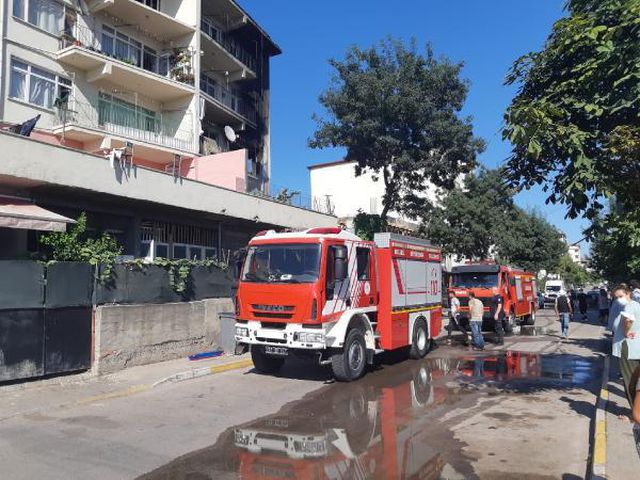 kocaeli de 4 katli binada yangin 6 14335011 o