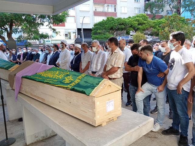 kocaeli deki bicakli kavgada iki komsularini 2 14335505 o