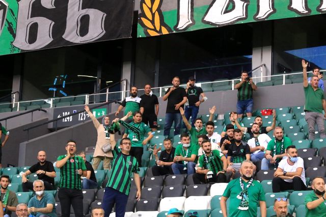 tff 1 lig kocaelispor 0 umraniyespor 1 ilk ya 4 14335411 o