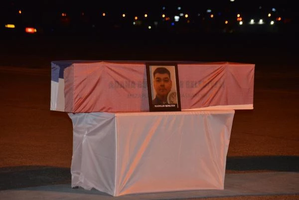 Son Dakika | Uçak kazasında hayatını kaybeden Rus mürettebatın cenazeleri, merasimle ülkelerine uğurlandı