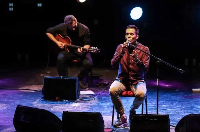 Memleketler arası Bursa Şenliği'nde Boşnak müzikçi Armin Muzaferija konser verdi