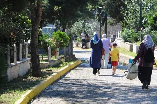 17 agustos depreminin yil donumunde hayatini 6 14336500 o