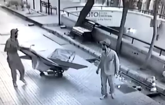 Antalya'da mazgal hırsızlarının rahat tavırları pes dedirtti