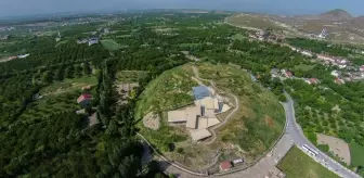 Ahmet Kızılay: Arslantepe Höyüğü'nün bundan sonraki süreciyle ilgili ilk toplantı yapıldı Ahmet Kızılay: Arslantepe Höyüğü'nün bundan sonraki süreciyle ilgili ilk toplantı yapıldı