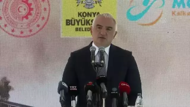 Bakan Ersoy: Çatalhöyük'e bizler büyük hassasiyet ve ilgiyle, çalışmalara da azami titizlikle yaklaşıyoruz