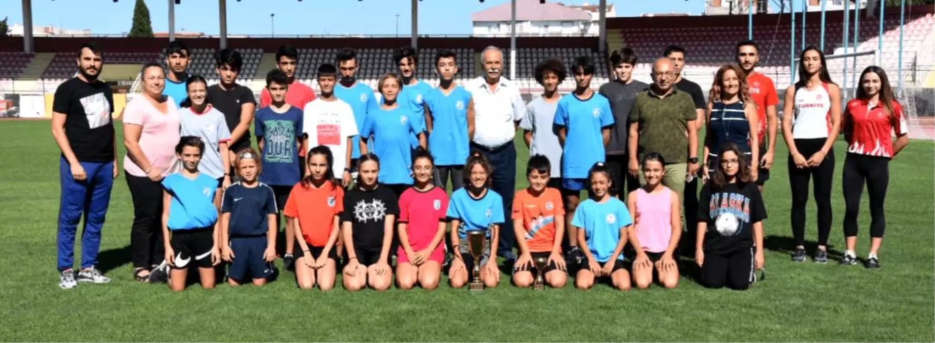 Başkan Gökhan Genç Sporcularla Bir Araya Geldi