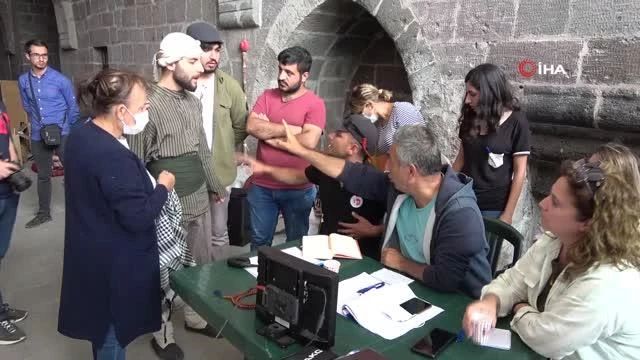 Bitlis'te TRT grubu 'İki Irmağın Buluşması' isimli Feqiye Teyran belgesel çekimini gerçekleştirdi