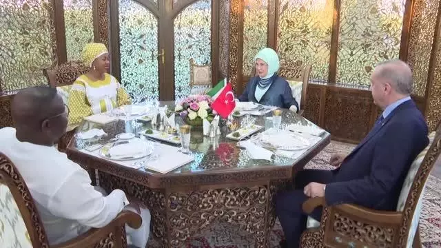 Cumhurbaşkanı Erdoğan, Sierra Leone Cumhurbaşkanı Bio ile bir ortaya geldi