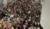 150 kişilik uçakta 640 Afgan! Fotoğrafı ABD servis etti, nereye götürüldükleri ise bilinmiyor 150 kişilik uçakta 640 Afgan! Fotoğrafı ABD servis etti, nereye götürüldükleri ise bilinmiyor