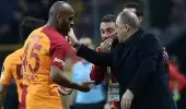 'Marcao'ya yaptırım uygulanacak mı?' sualine sinirlenen Terim, muhabire kötü patladı: Kulağına söylenmiş bu herhalde senin 'Marcao'ya yaptırım uygulanacak mı?' sualine sinirlenen Terim, muhabire kötü patladı: Kulağına söylenmiş bu herhalde senin