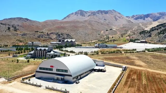 Milli eskrimciler yeni sezona Isparta'da hazırlanıyor